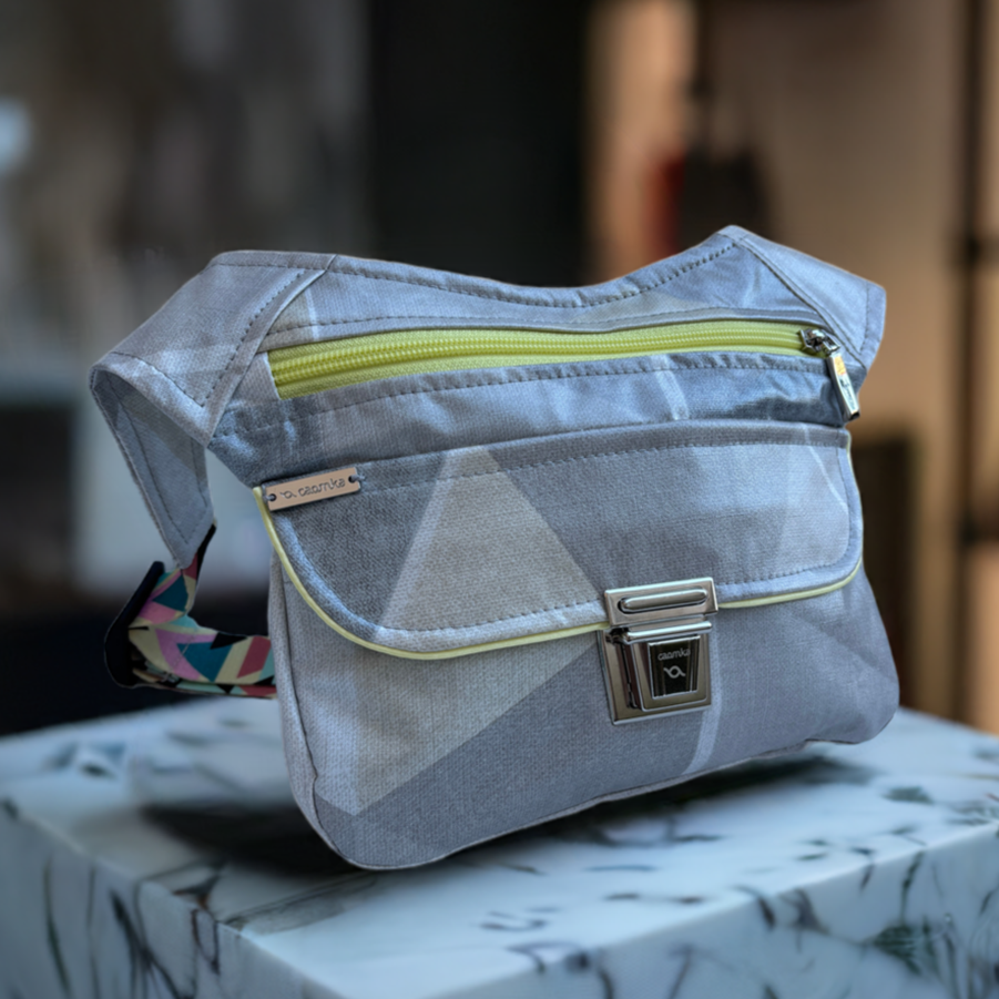 Riñonera "Special Springproof" + Bolsillo trasero · Impermeable · Pieza Única Núm. 17250