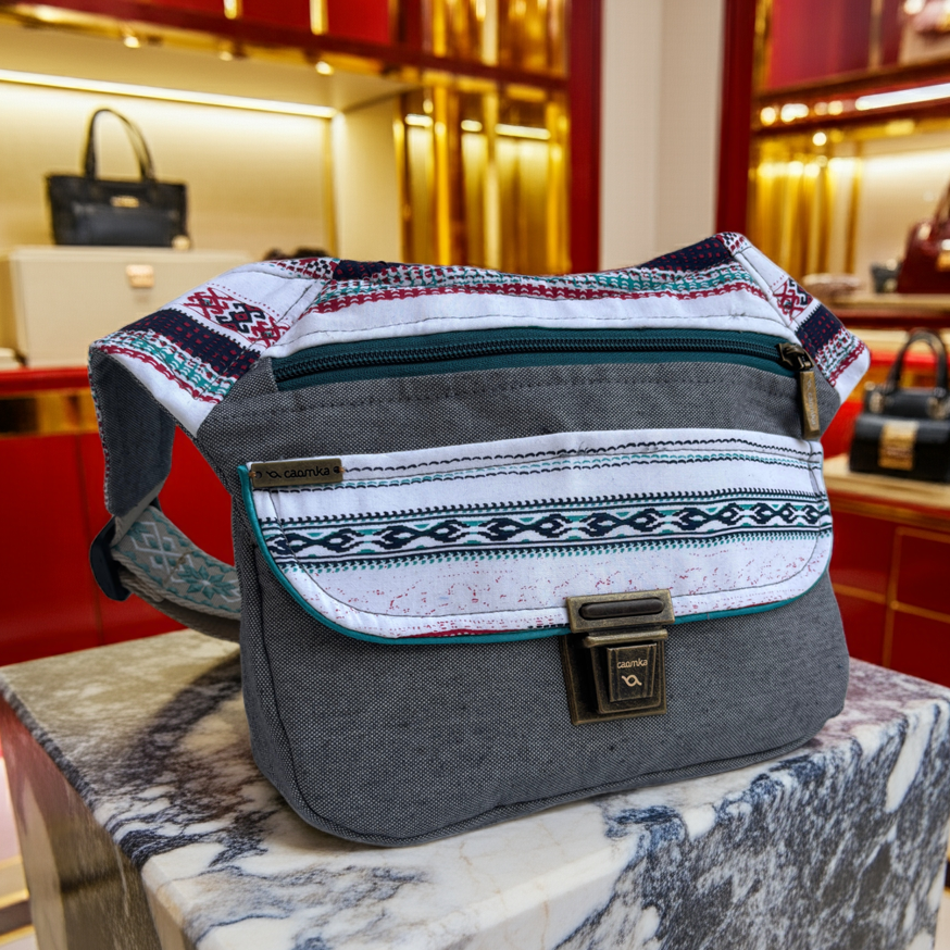 Spezielles schwarzes „Cordura“ &amp; Silber + Gesäßtasche, exklusives Teil Nr. 11492