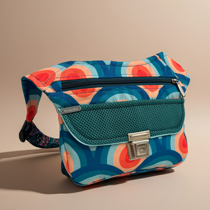 Riñonera "Special Retro Waves Top" · Pieza Única Núm. 18180