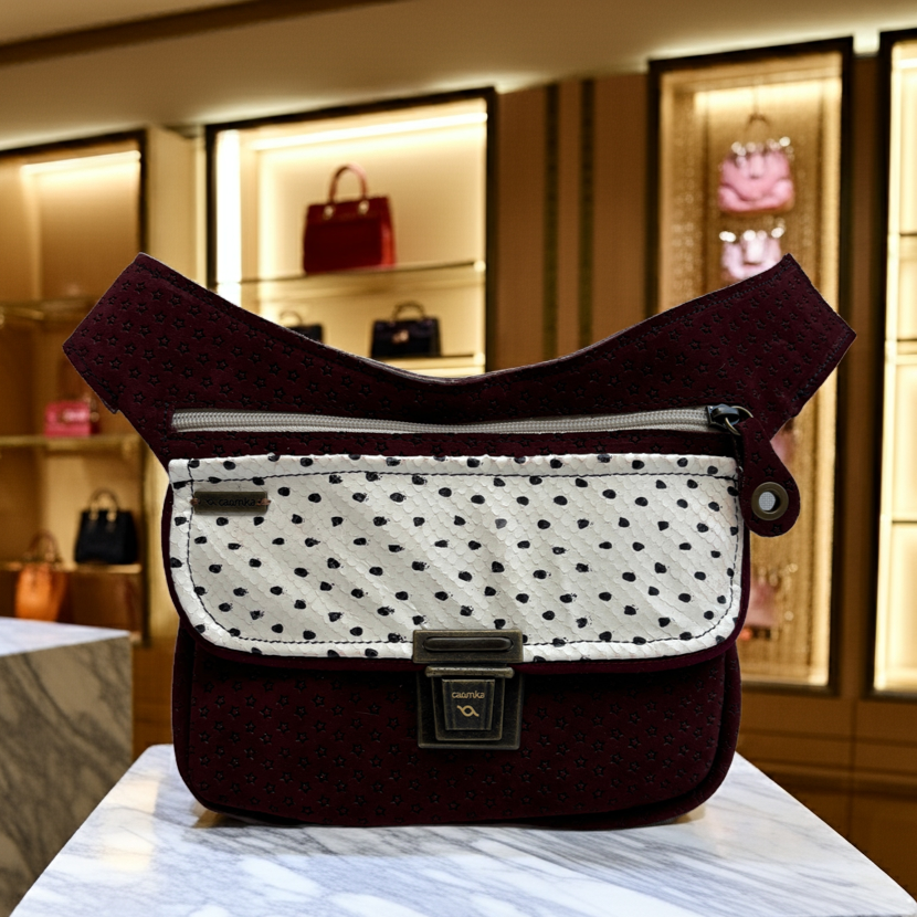 50% Dto. Special Stars Garnet Dots · Piel - Serraje · Pieza Exclusiva Núm. 16207