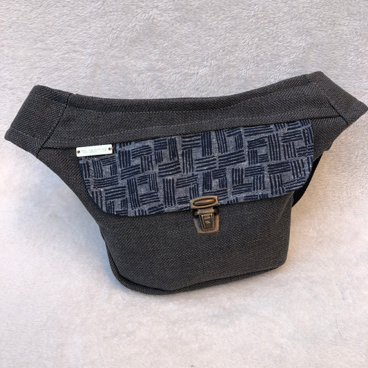 Mini Gray Winter. Unique Piece No. 6844