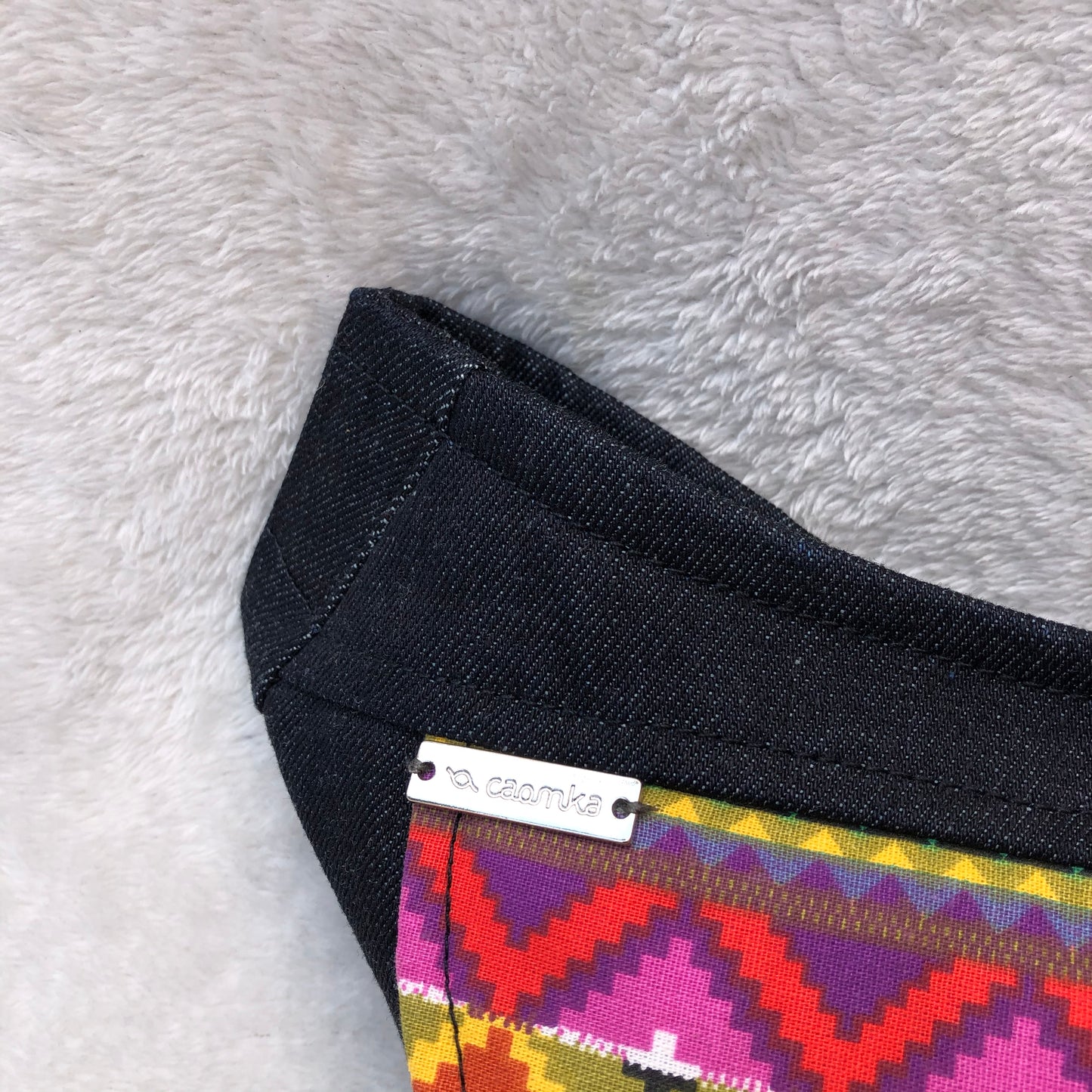 Mini-Jeans &amp; Farben. Einzelstück Nr. 6994