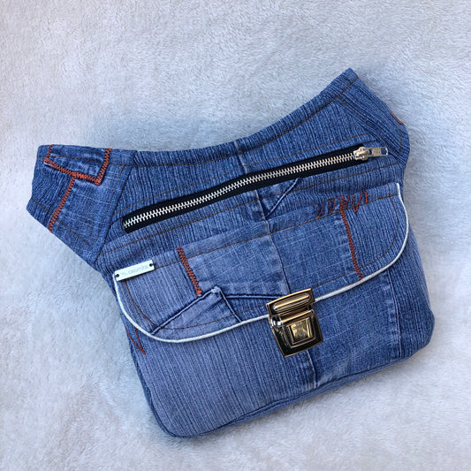 Special Jeans Recycled. Unique Piece No. 7023
