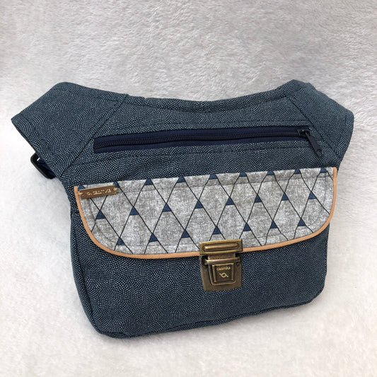 Special Japanese Waves. Exclusive Piece No. 7131