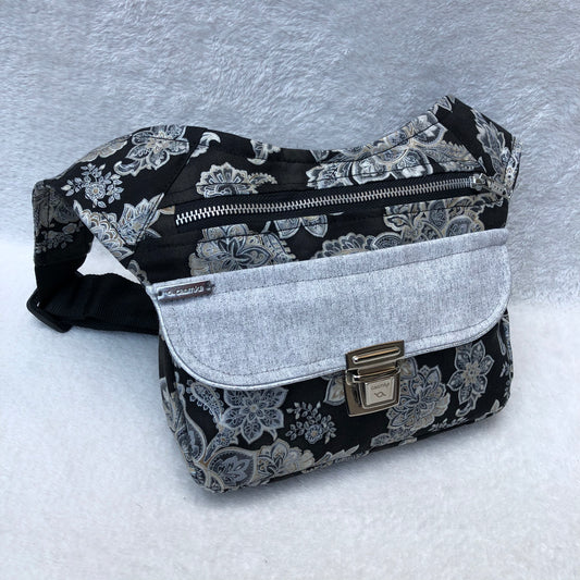 Special Elegant Black & White Roses · Pieza Única Núm. 7229