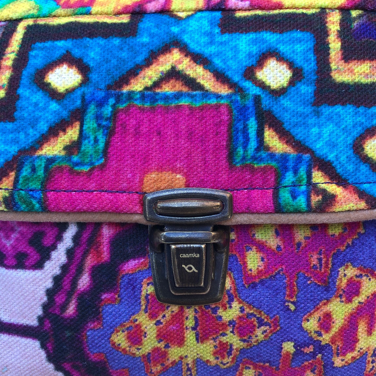 Special African Colors · Pieza Única Núm. 7313