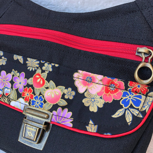 Special Spike Black &amp; Japanese Flowers · Wasserfest · Einzelstück Nr. 7403