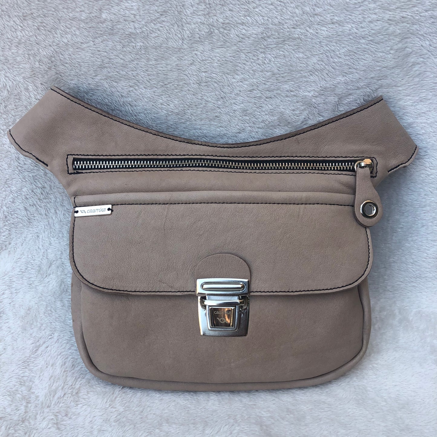 Summer Beige & Silver · Piel natural BioCuir® · Pieza Exclusiva Núm. 7598