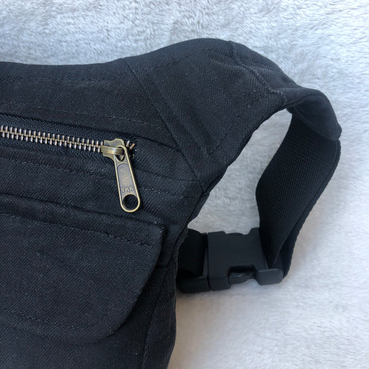 Jeans Recycled Black. Unique Piece No. 7577