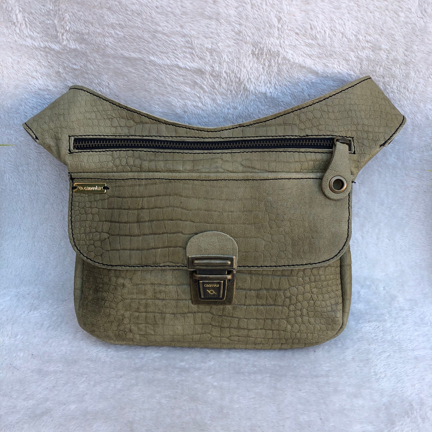 Special Green Kakhi & Old Gold · Piel natural BioCuir® · Pieza Única Núm. 7852