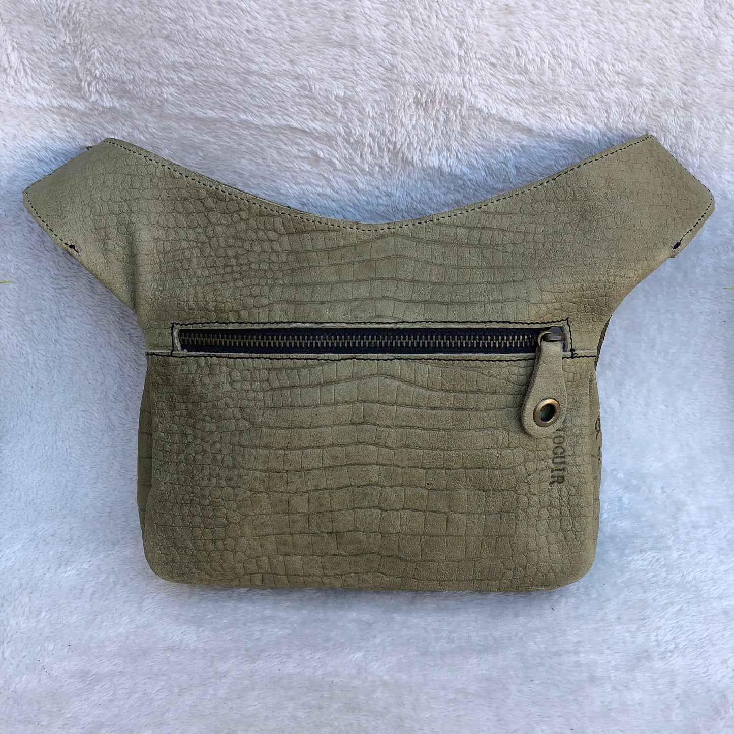 Special Green Kakhi & Old Gold · Piel natural BioCuir® · Pieza Única Núm. 7852