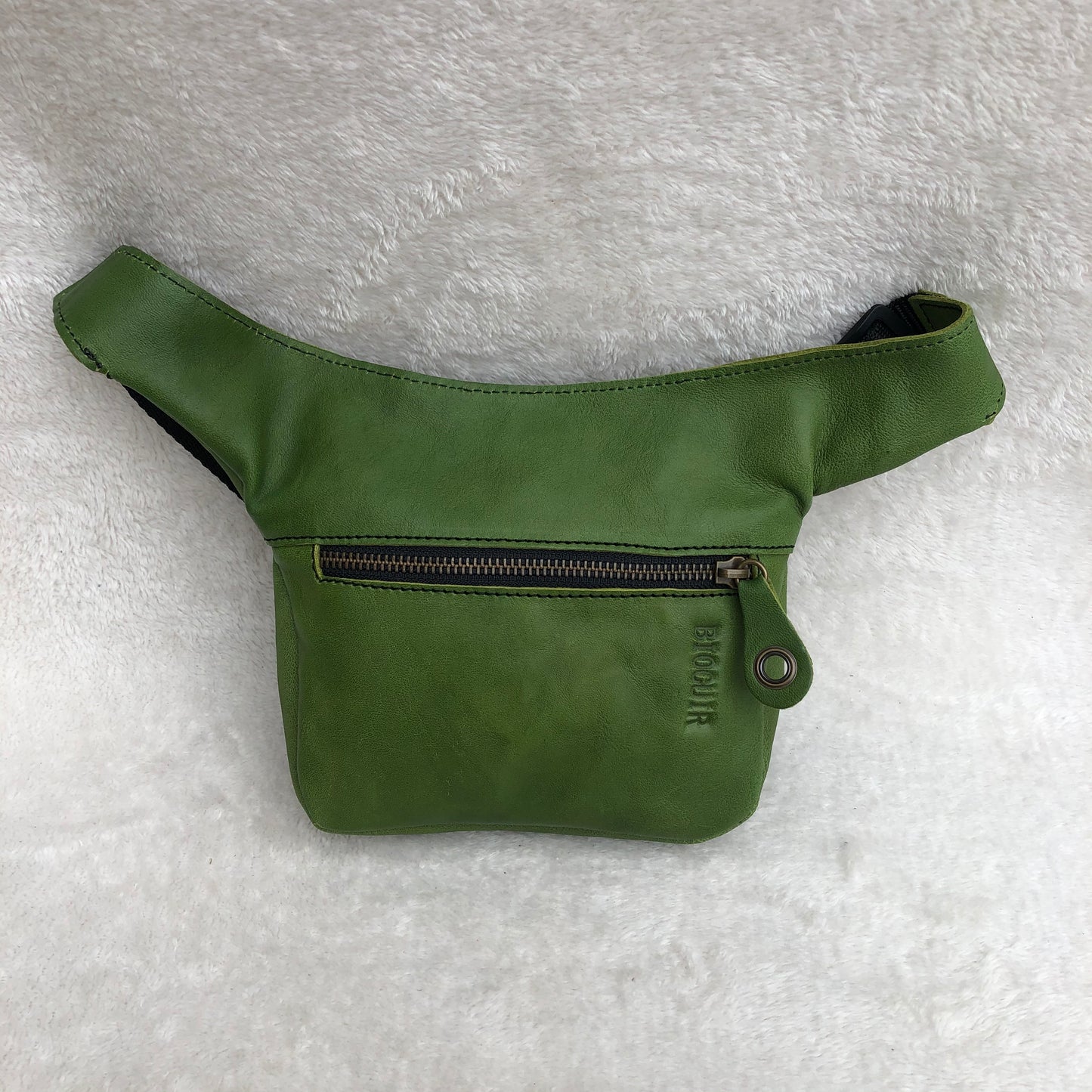 Mini Green & Old Gold · Piel natural BioCuir® Pieza Exclusiva Núm. 8100