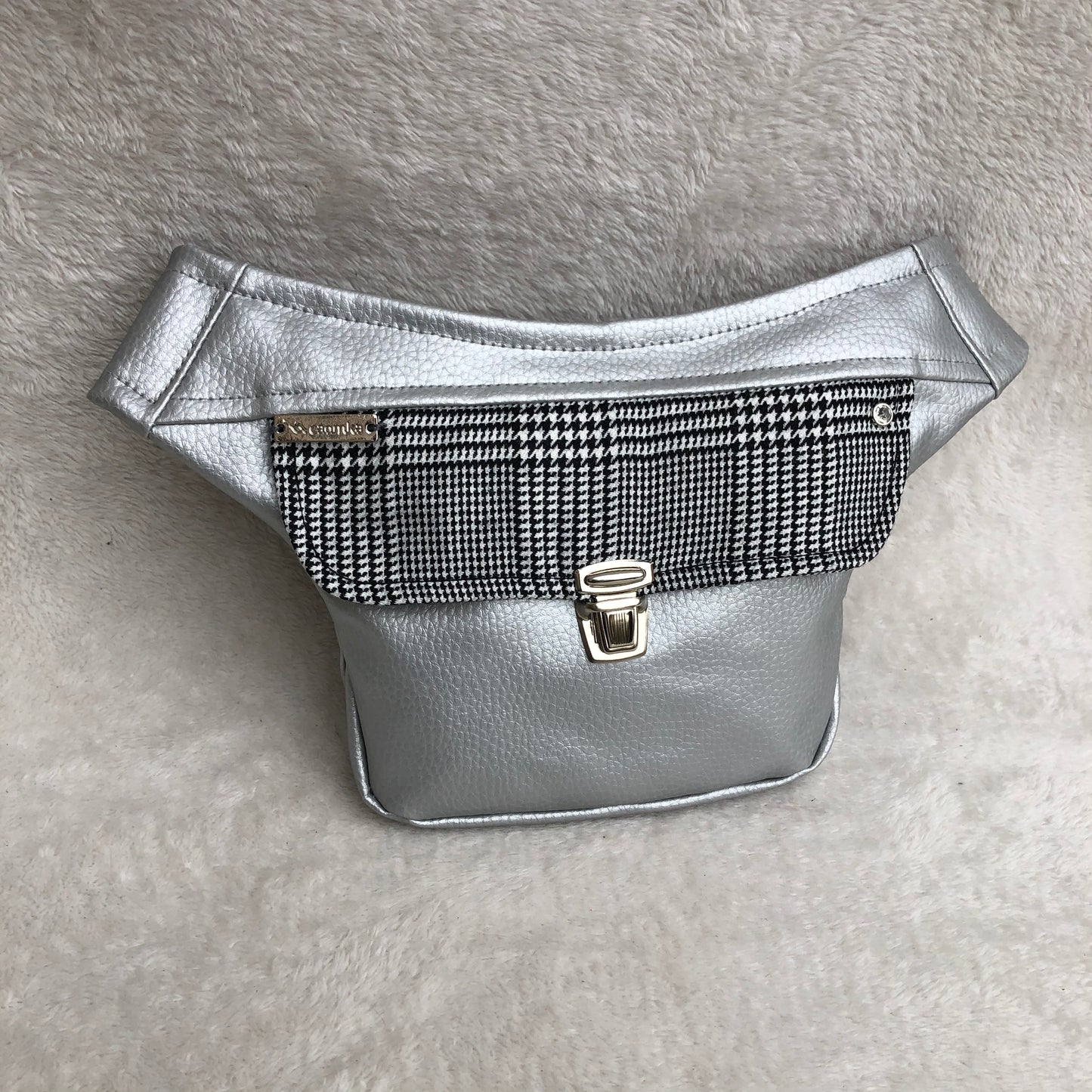 Mini Special Grey Plus Vegan Leather Einzelstück Nr. 8095