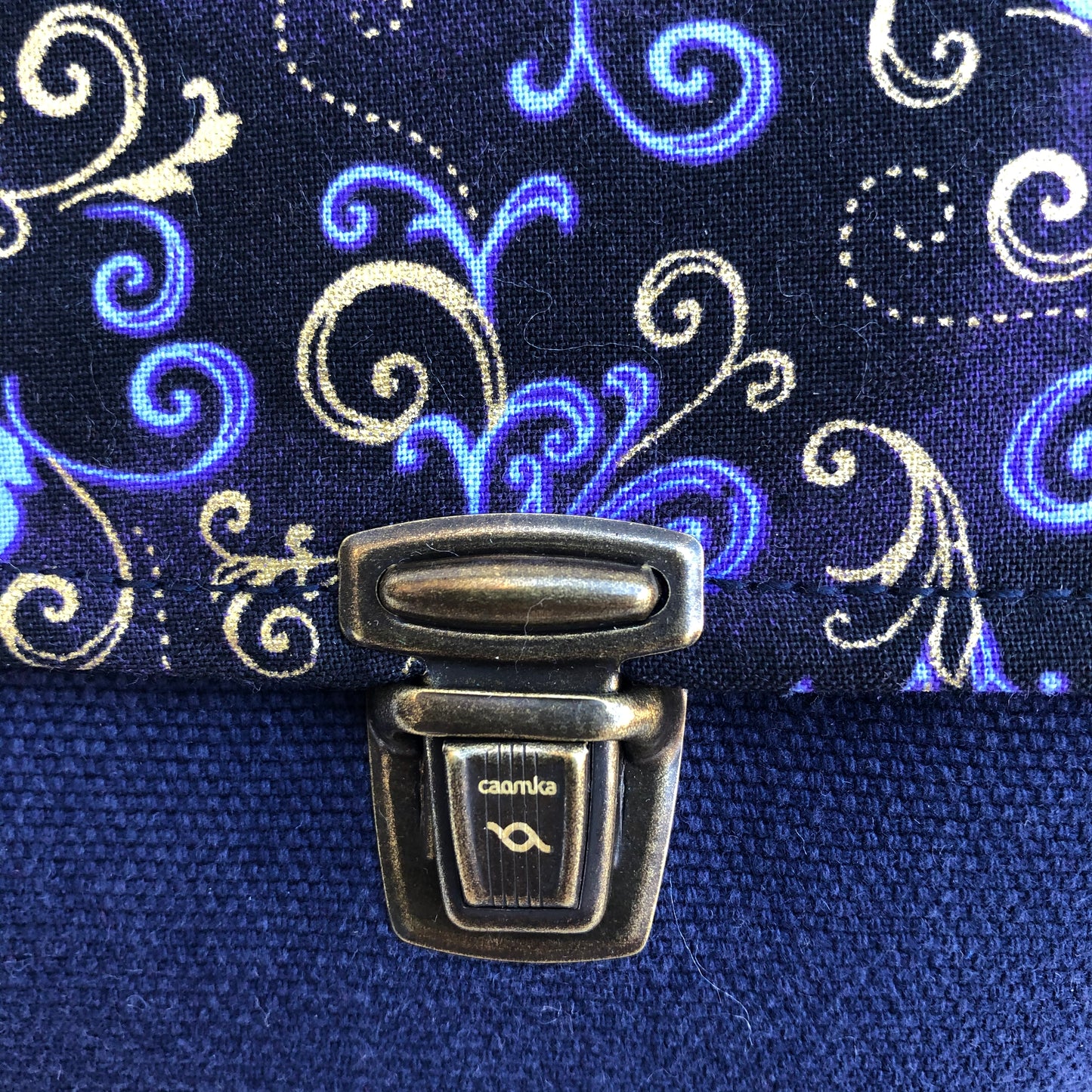 Mini Blue Persian · Pieza Única Núm. 8268