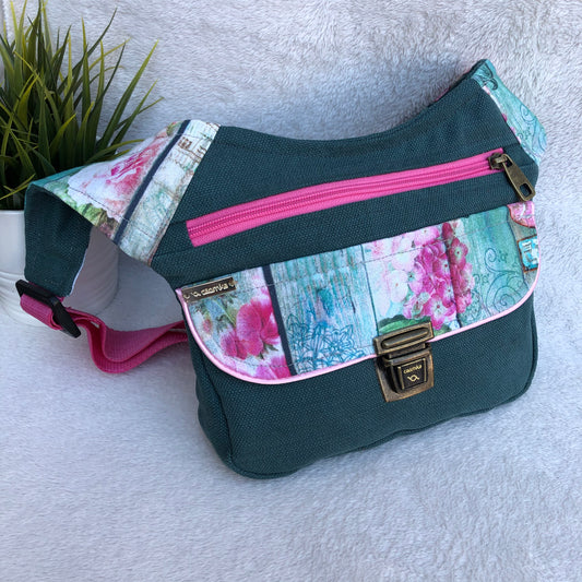 Special Sweet Love Green Unique Piece No. 8142 + Extra back pocket with zipper
