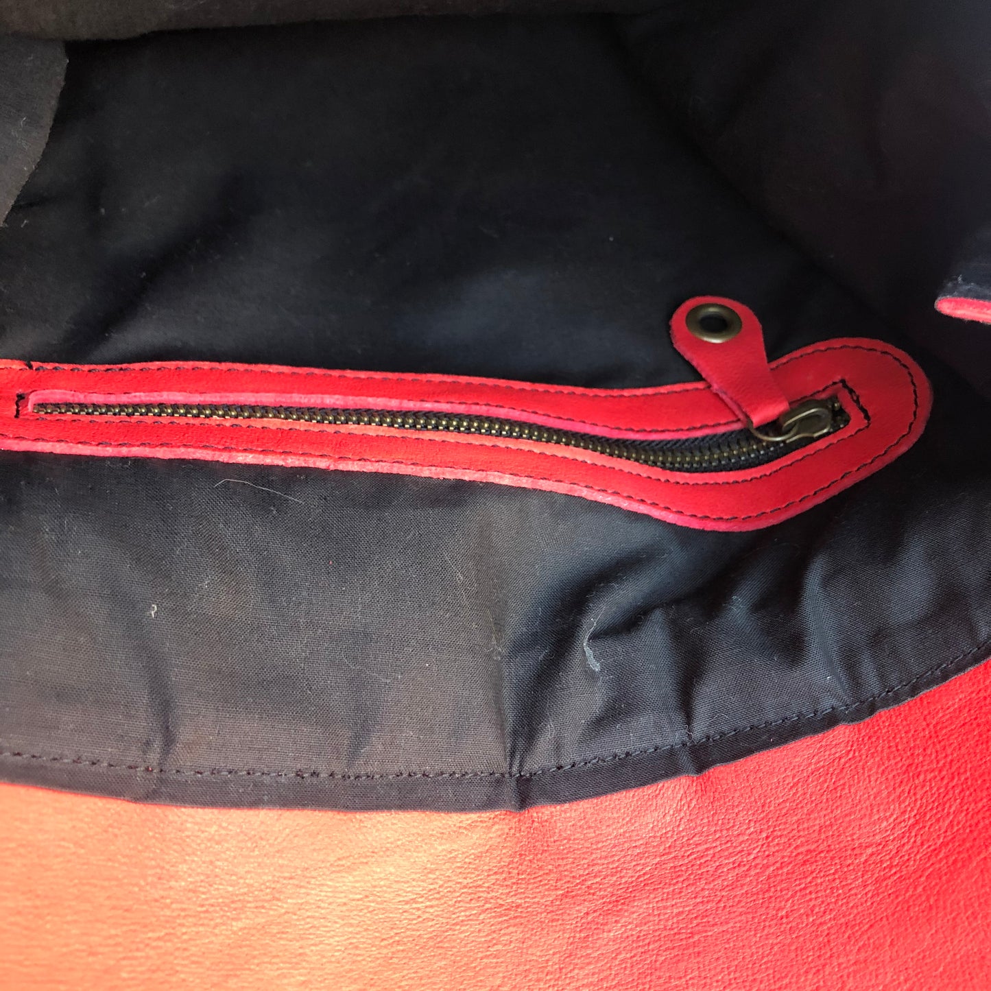 Vintage Rucksack „Rot“ Naturleder BioCuir® Einzelstück Nr. 8387 