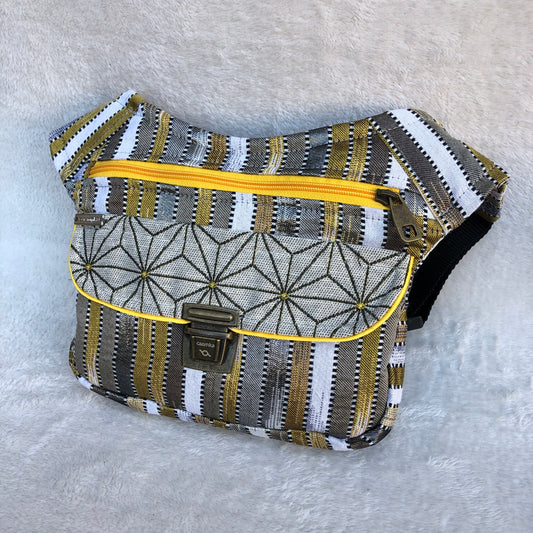 Special Geometric Wink & Old Gold · Pieza Exclusiva Núm. 8540