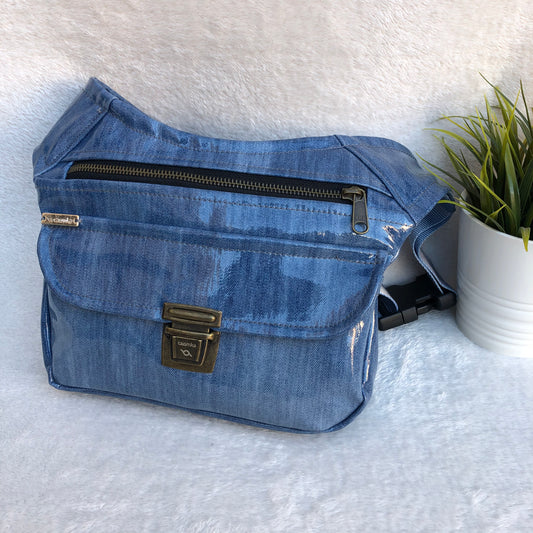 Special Blue Jeans · Impermeable · Pieza Exclusiva Núm. 8527