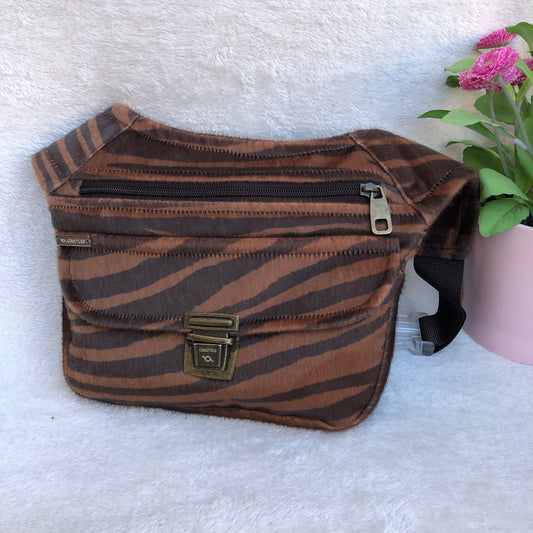 Special Zebra & Old Gold · Pieza Única Núm. 8670