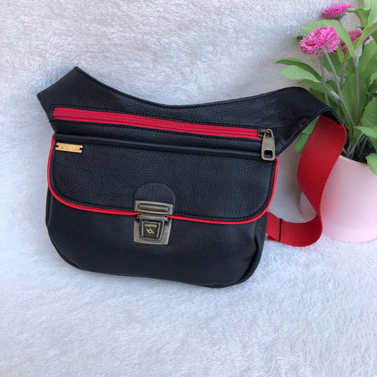 Special Black & Red · Piel natural BioCuir® · Pieza Exclusiva Núm. 8887