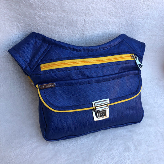 Special Blue Power + Bolsillo Trasero extra · Impermeable · Pieza Única Núm. 8942
