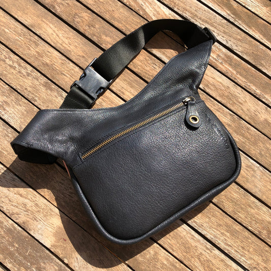 Special Elegant Black Old Gold · Piel natural BioCuir® Pieza Exclusiva Núm. 9113