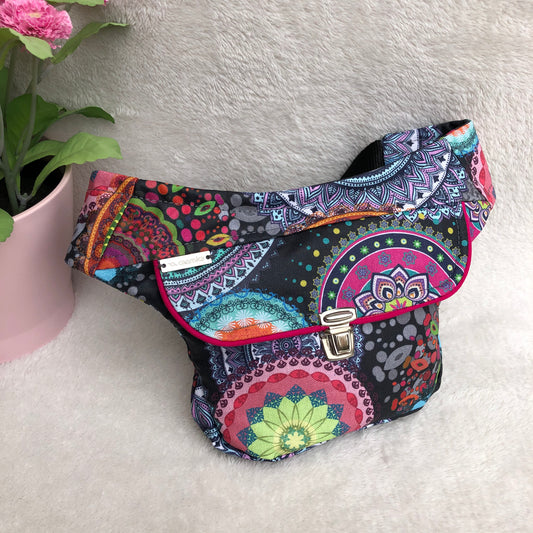 Mini Summer Mandalas · Tela resinada anti-manchas. Pieza Única Núm. 9179