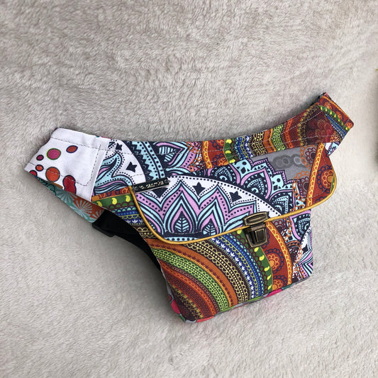 Mini Summer Mandalas · Tela resinada anti-manchas. Pieza Única Núm. 9332