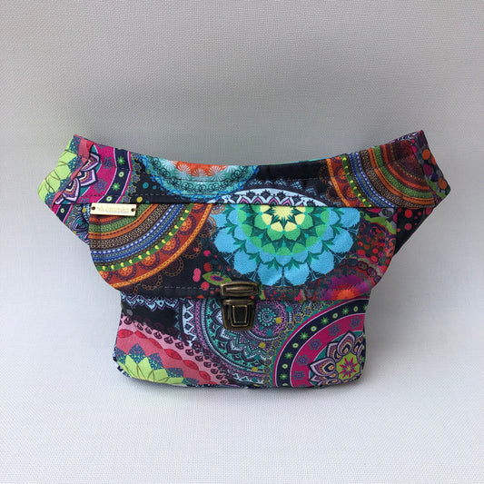 Mini Summer Mandalas · Tela resinada anti-manchas. Pieza Única Núm. 9492