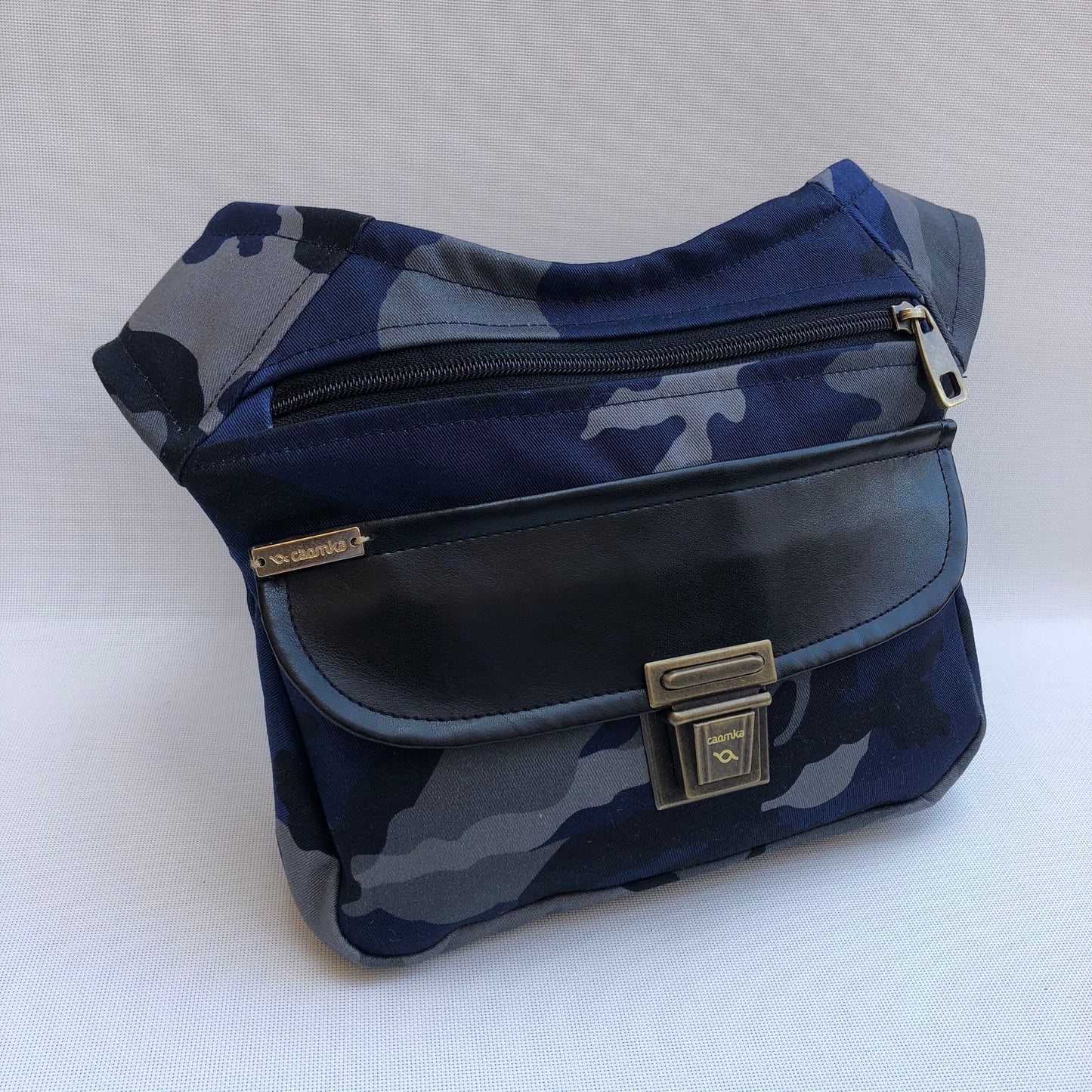 Special Blue Camouflage Plus · Pieza Exclusiva Núm. 9540
