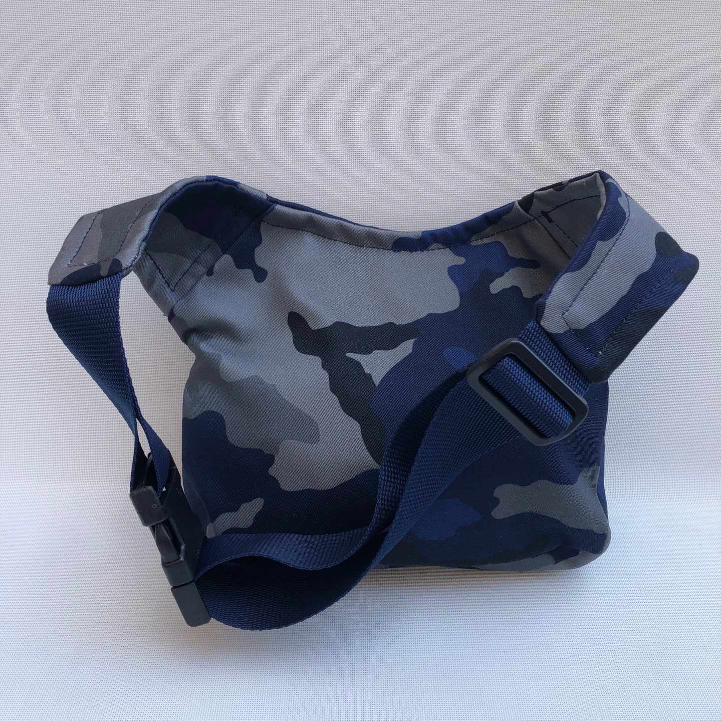 Special Blue Camouflage Plus · Pieza Exclusiva Núm. 9540