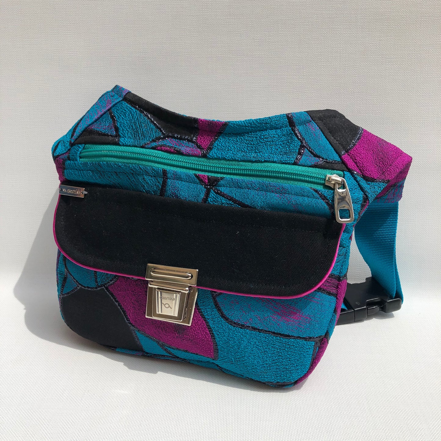 Besonderes verrücktes Caomka-Unikat Nr. 9650