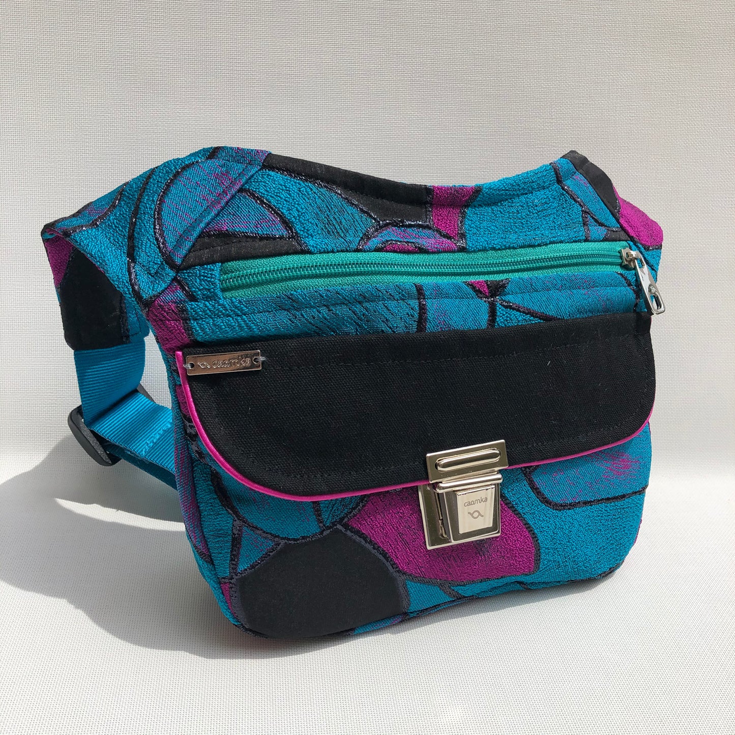 Besonderes verrücktes Caomka-Unikat Nr. 9650