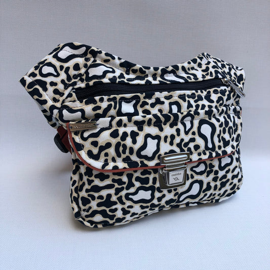 Special Animal Print + Bolsillo Trasero Extra · Pieza Única Núm. 9735