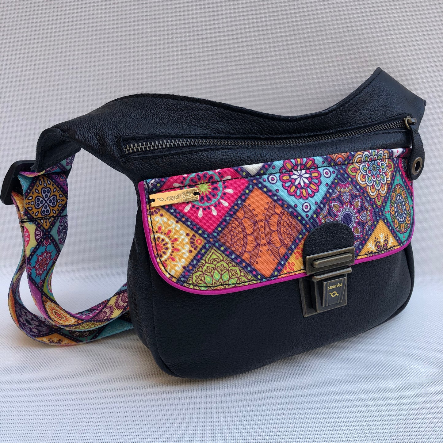 Summer Black & Mandalas · Piel natural BioCuir® · Pieza Única Núm. 9756