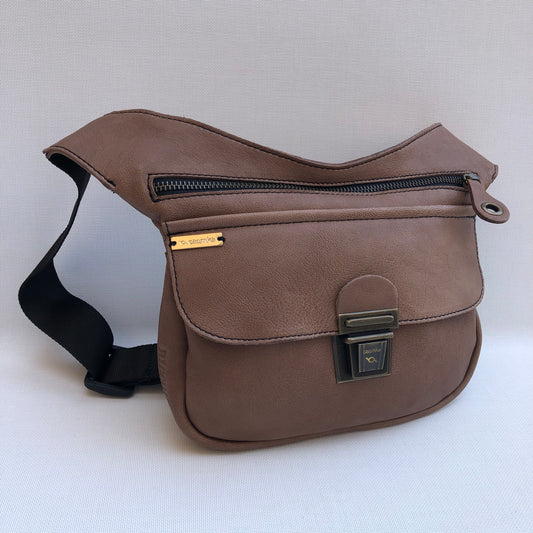 Special Brown & Old Gold · Piel natural BioCuir® · Pieza Exclusiva Núm. 10.102