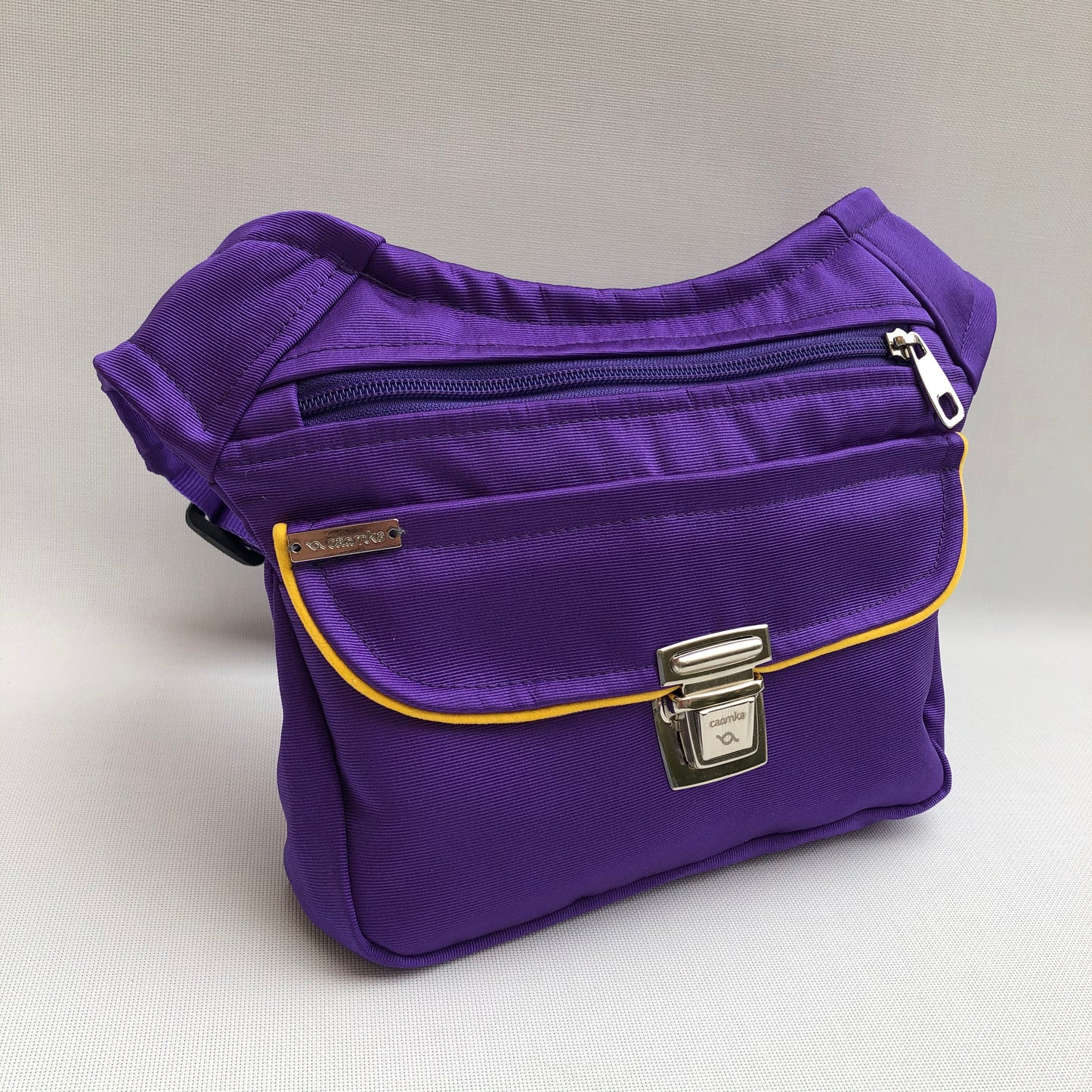 Special Summer Purple + Bolsillo trasero extra · Pieza Única Núm. 9794