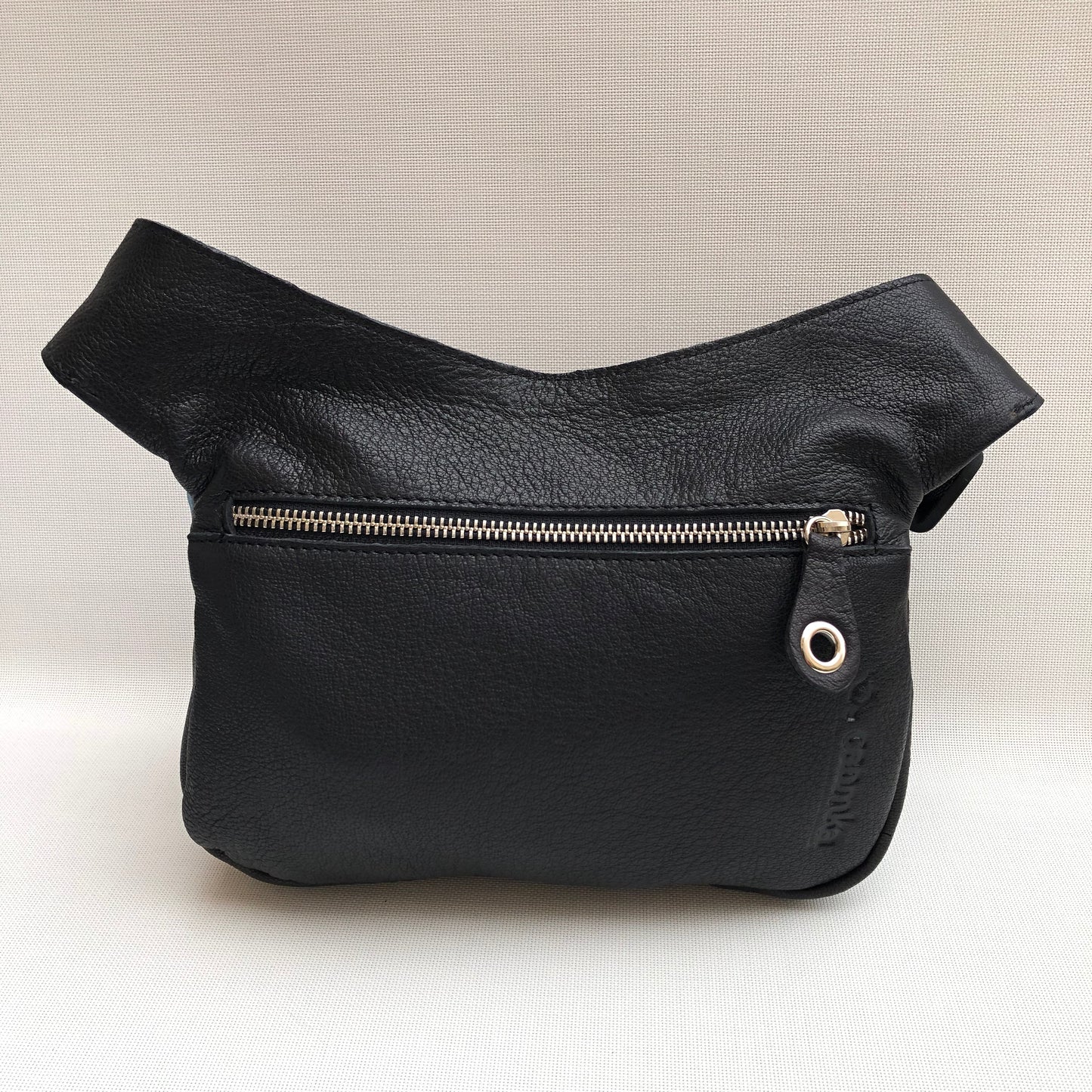 Special Black & Art Flowers · Piel natural BioCuir® · Pieza Única Núm. 10.137