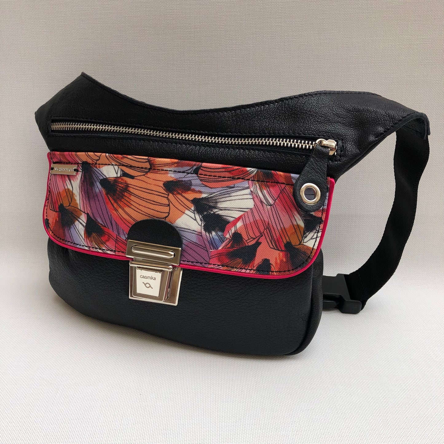 Special Black &amp; Art Flowers BioCuir® Naturleder Einzelstück Nr. 10.140