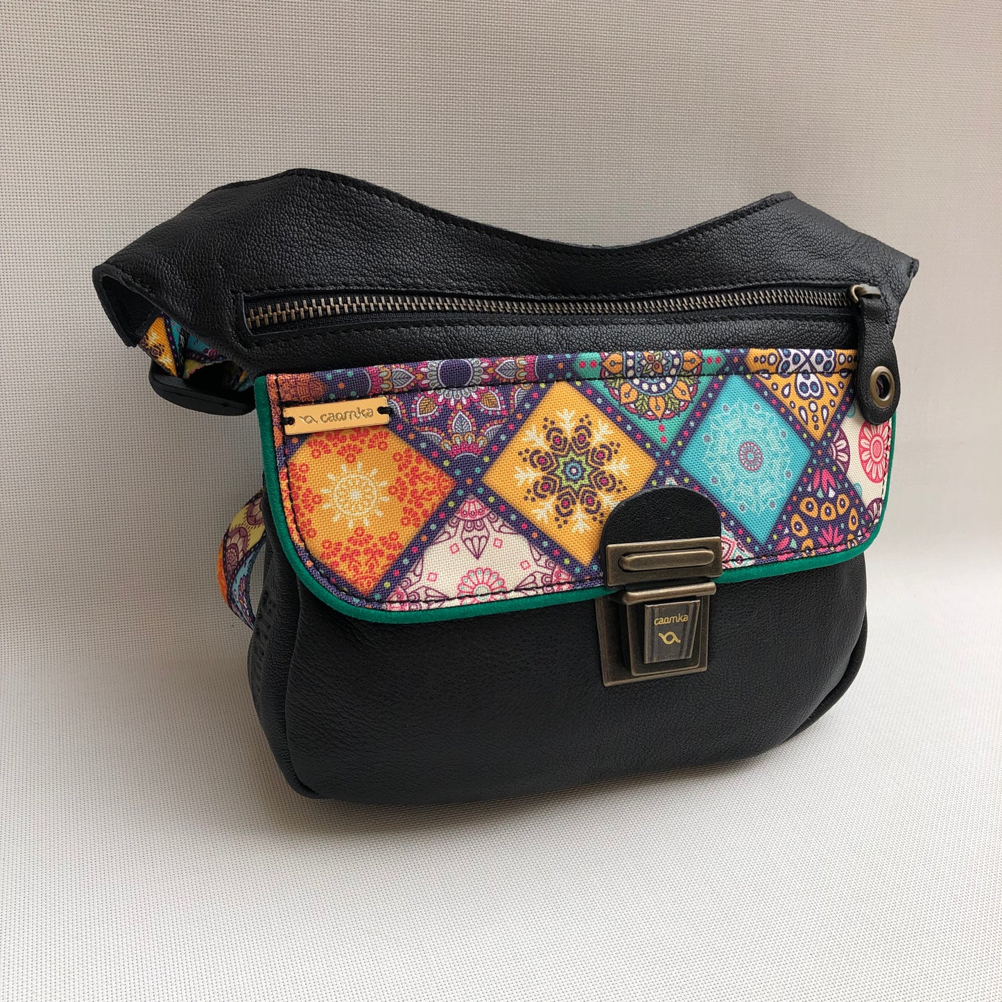 Summer Black & Mandalas · Piel natural BioCuir® · Pieza Única Núm. 10.063