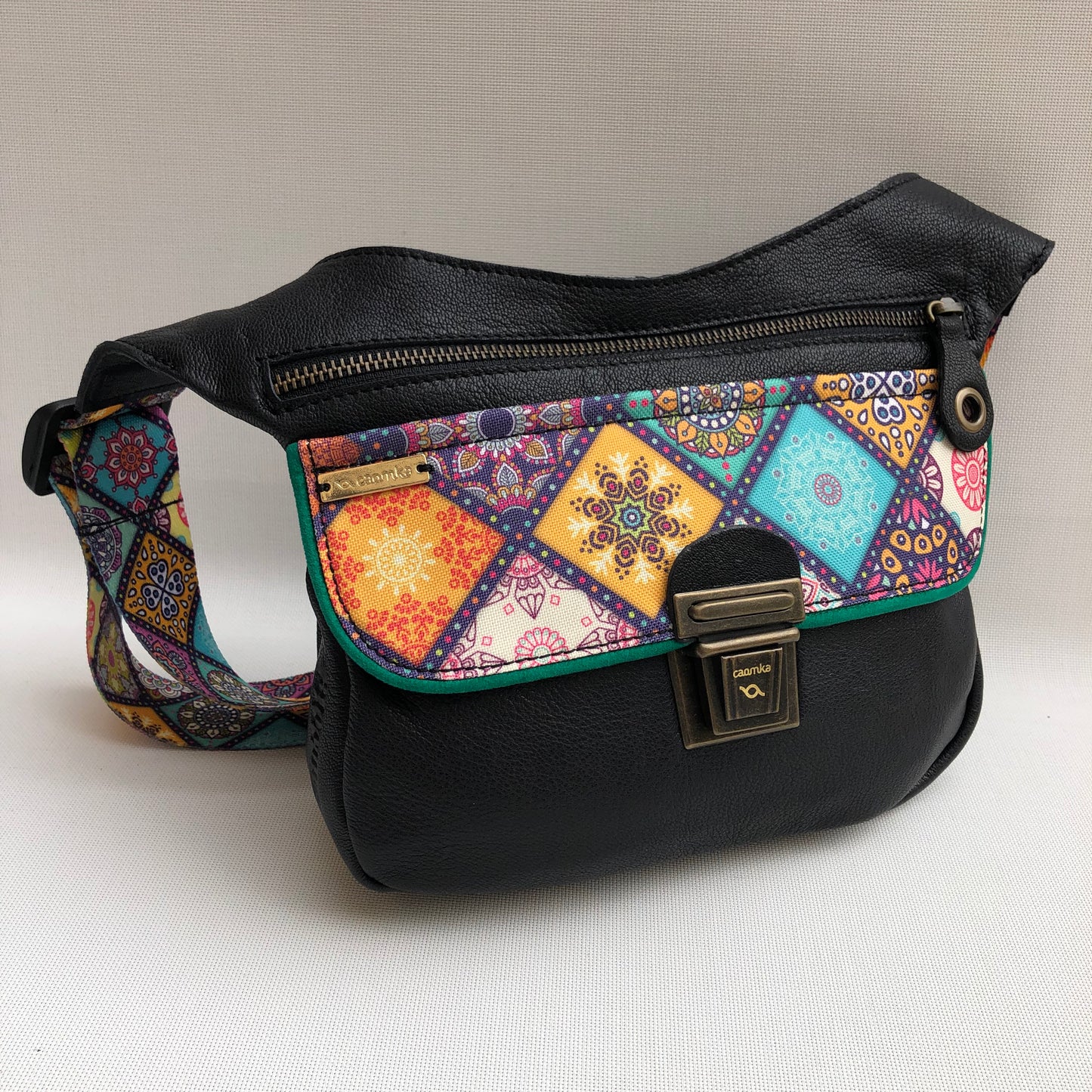 Summer Black & Mandalas · Piel natural BioCuir® · Pieza Única Núm. 10.063