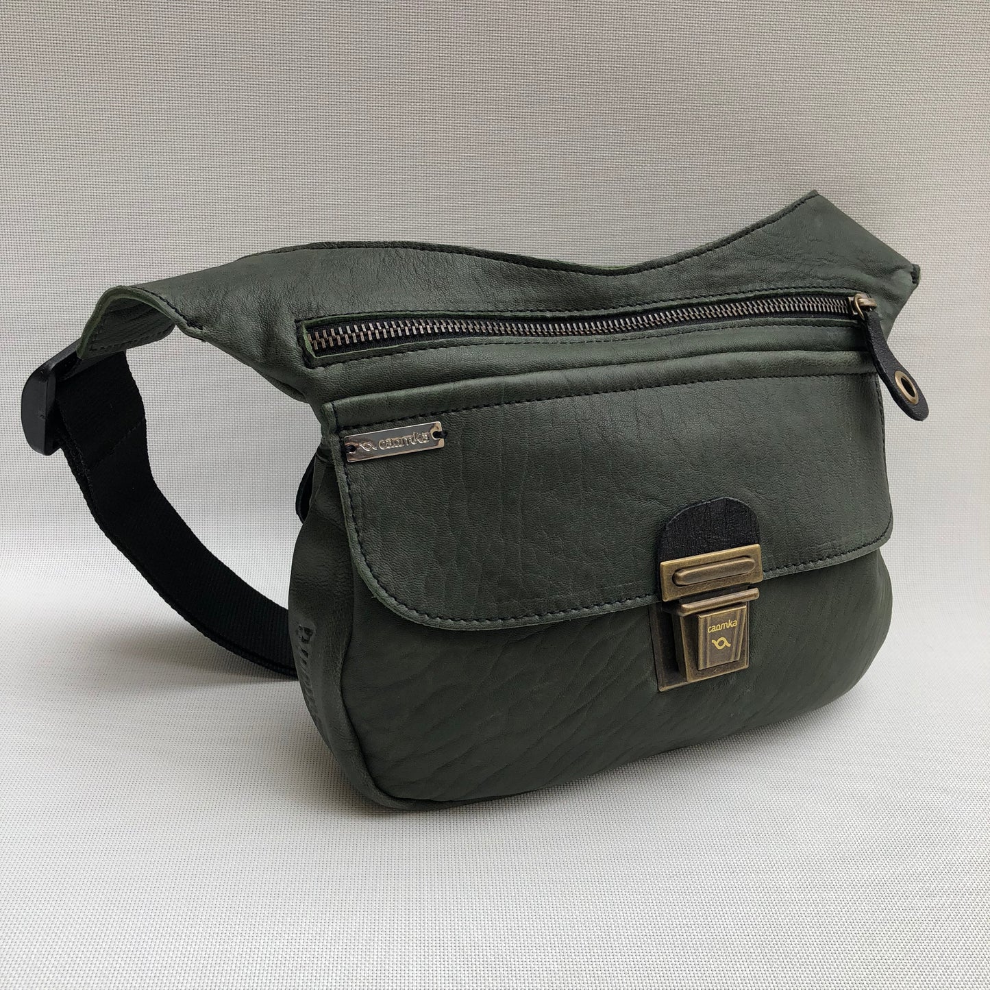 Special Green BioCuir® natural leather Unique Piece No. 10700