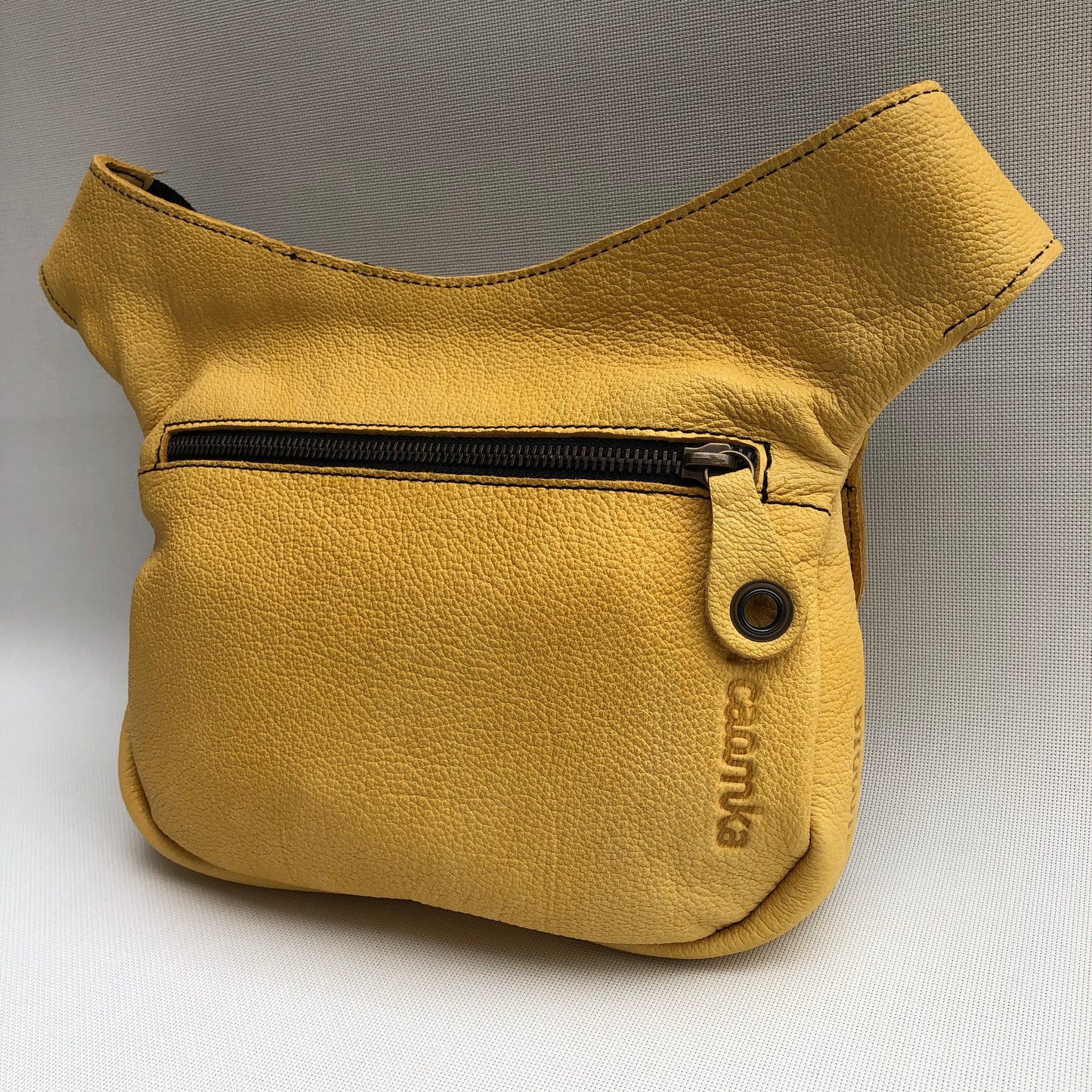 Special Sweet Yellow · Piel natural BioCuir® · Pieza Única Núm. 10300