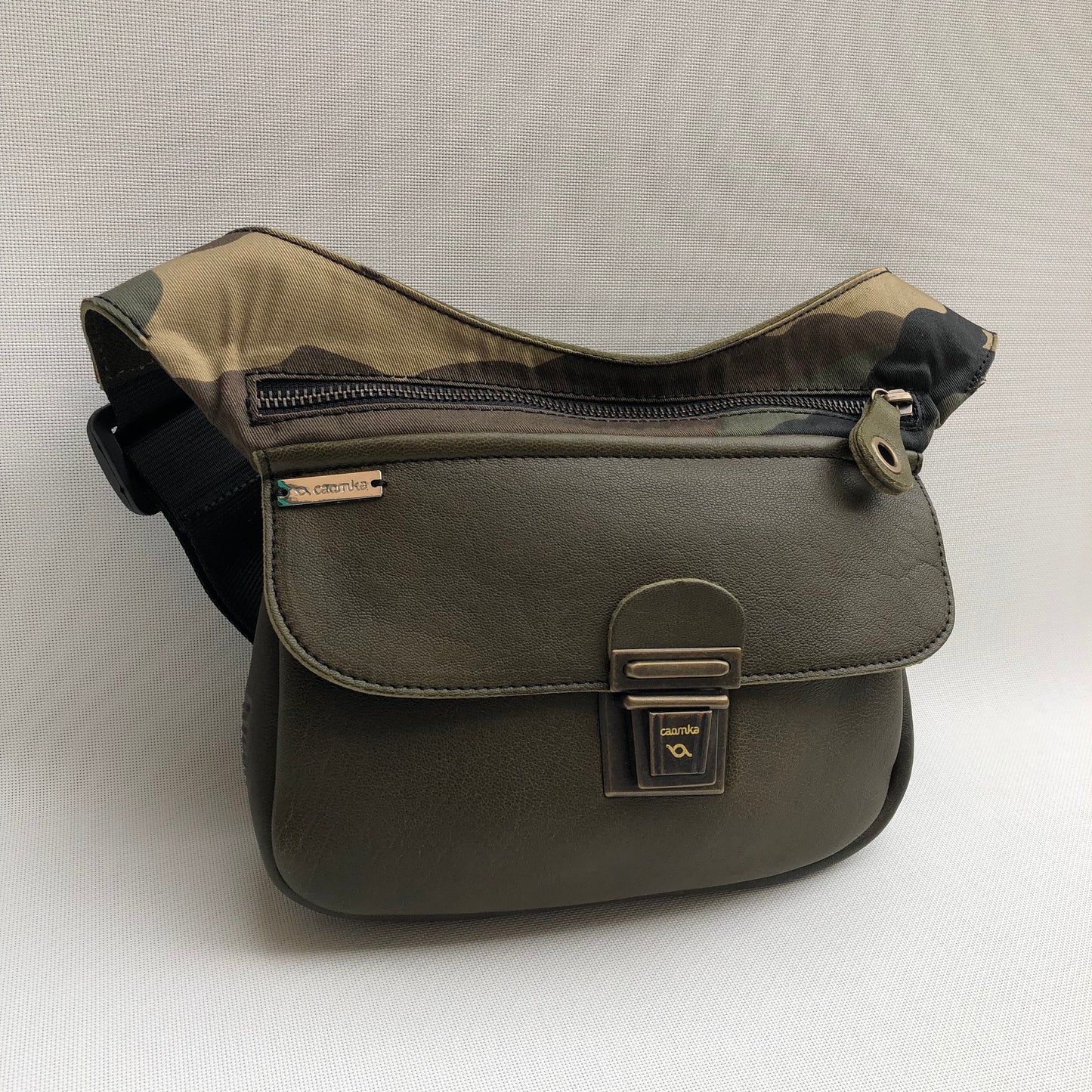 Special Green Camouflage · Piel natural BioCuir® · Pieza Única Núm. 10296