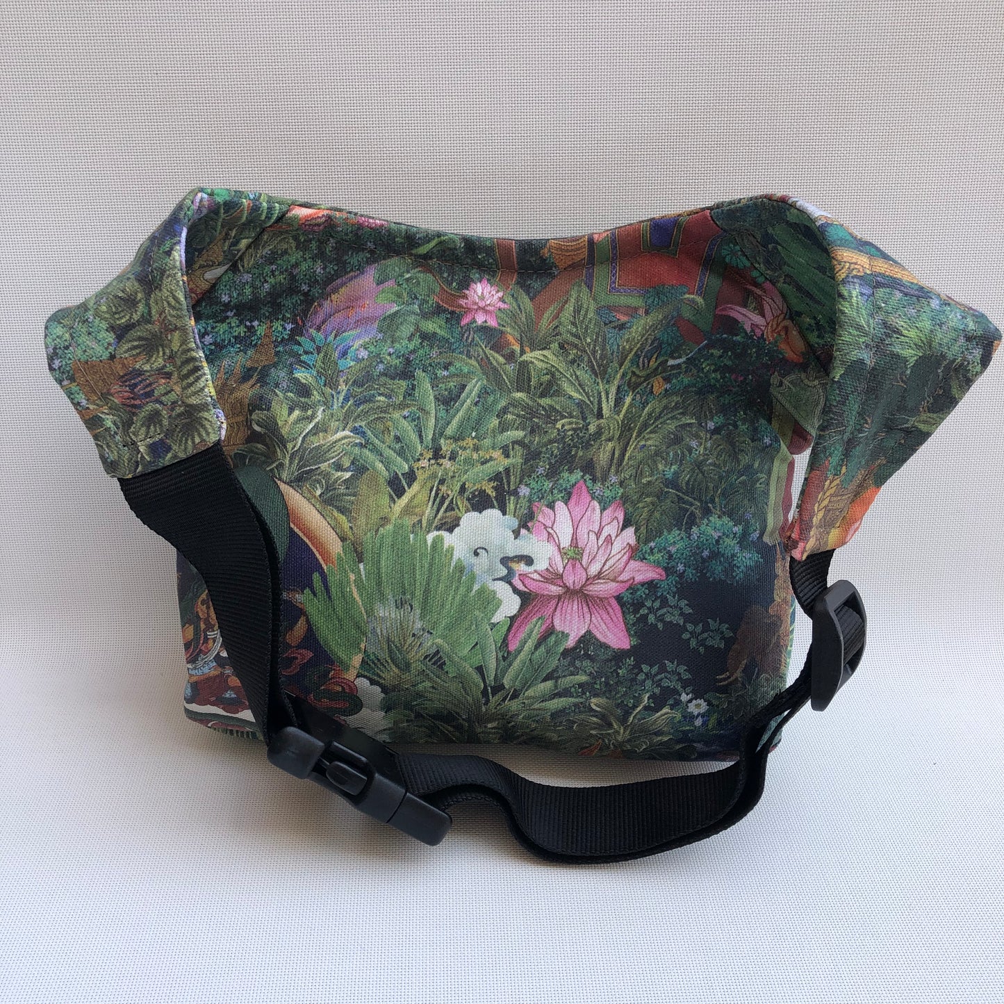 Special Buda Garden · Pieza Única Núm. 10376