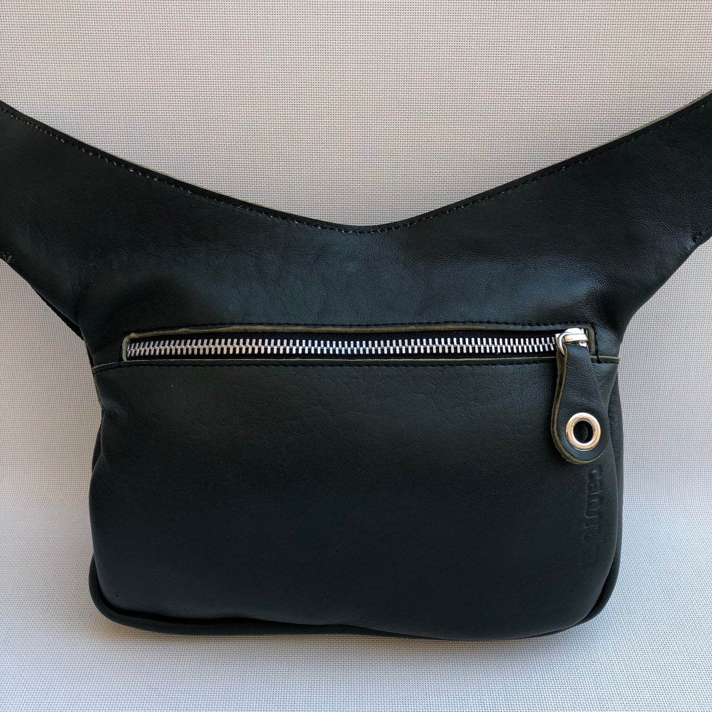 Classic Green & Silver · Piel natural BioCuir® · Pieza Exclusiva Núm. 10373