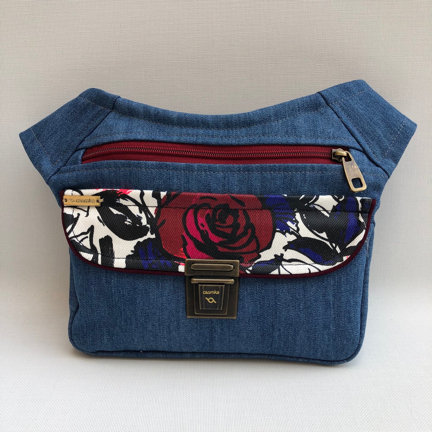 Special Jeans & Roses · Pieza Única Núm. 10923