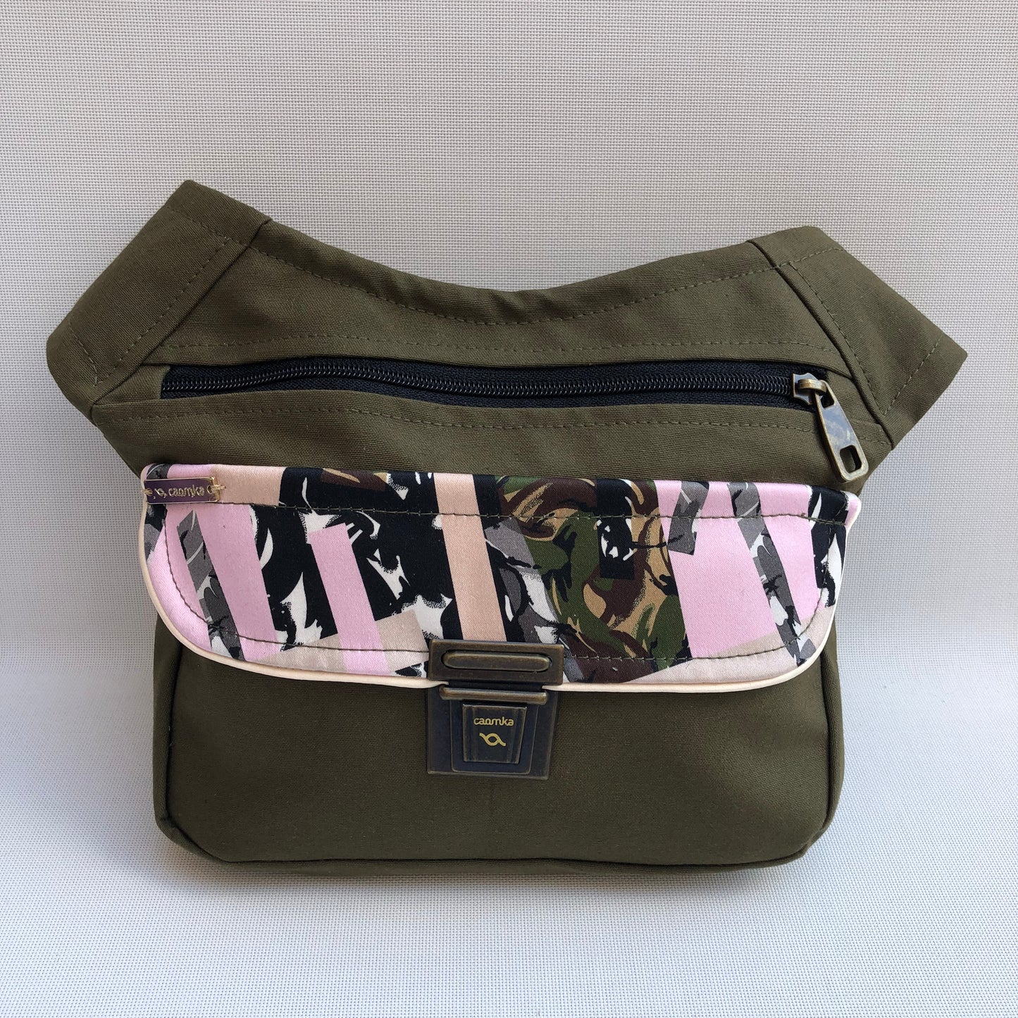 Special Camouflage &amp; Old Gold Unique Piece No. 10563