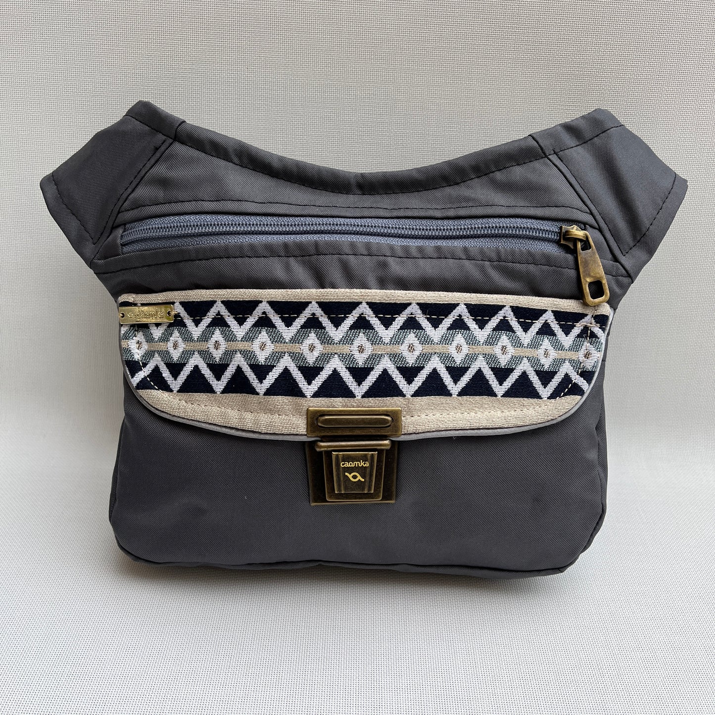 Special Etnical Gray · Impermeable · Pieza Única Núm. 10592