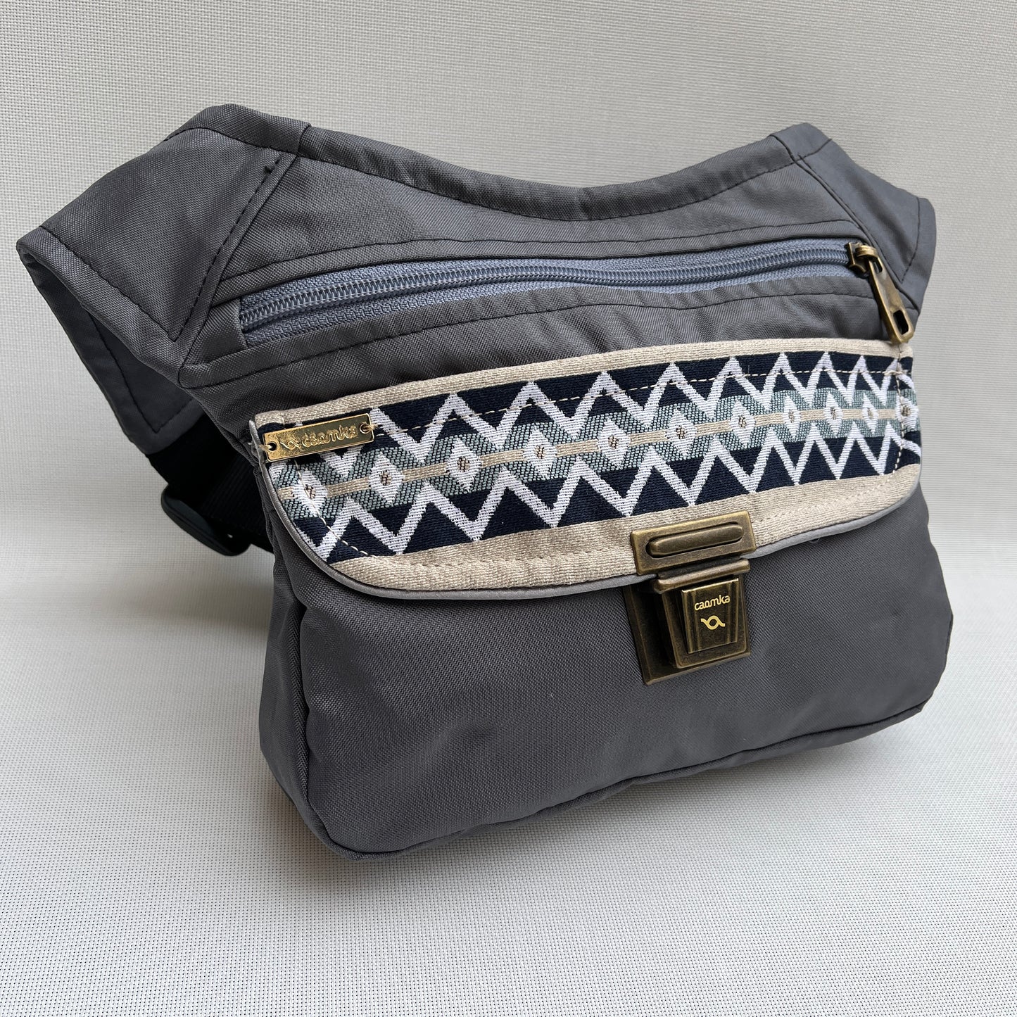 Special Etnical Gray · Impermeable · Pieza Única Núm. 10592